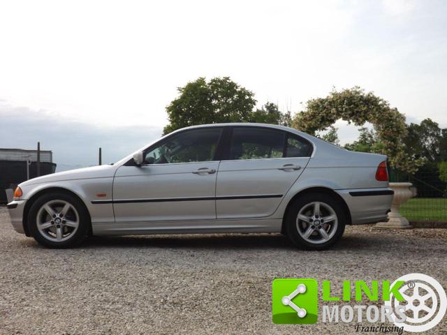BMW 320 usata, con Sedile posteriore sdoppiato