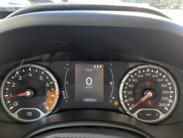 JEEP Renegade usata, con Autoradio