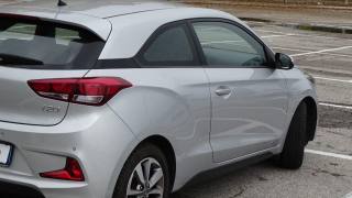 HYUNDAI i20 usata, con Airbag testa