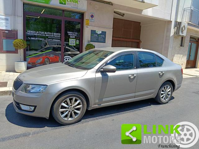 SKODA Octavia usata, con Specchietti laterali elettrici