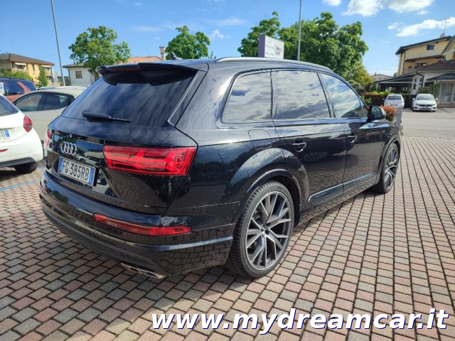 AUDI SQ7 usata, con Autoradio