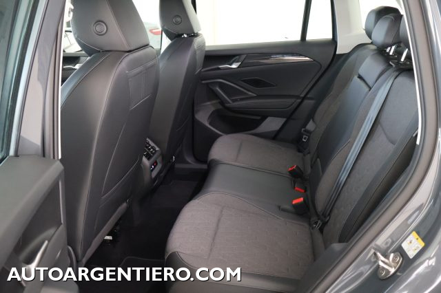 VOLKSWAGEN Tiguan usata, con Hill holder