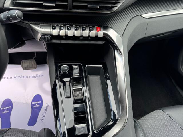 PEUGEOT 3008 usata, con Climatizzatore