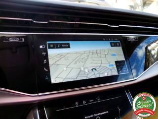 AUDI Q8 usata, con Regolazione elettrica sedili