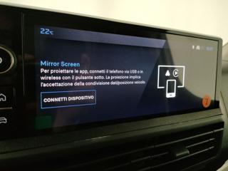 PEUGEOT Expert usata, con Gancio traino