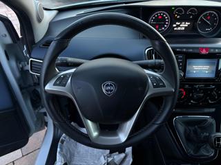 LANCIA Ypsilon usata, con Fendinebbia
