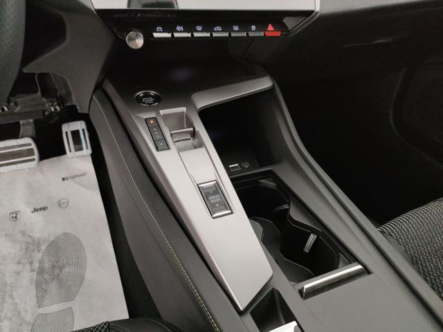 PEUGEOT 308 usata, con Vetri oscurati