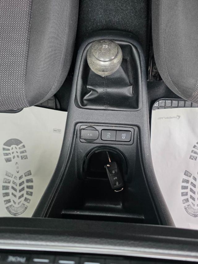 VOLKSWAGEN up! usata, con Sedile posteriore sdoppiato
