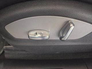 PORSCHE Macan usata, con USB