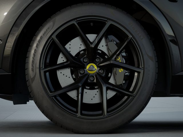 LOTUS Eletre usata, con Cruise Control
