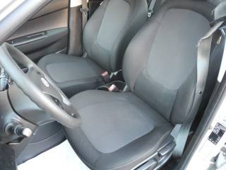 HYUNDAI i20 usata 32