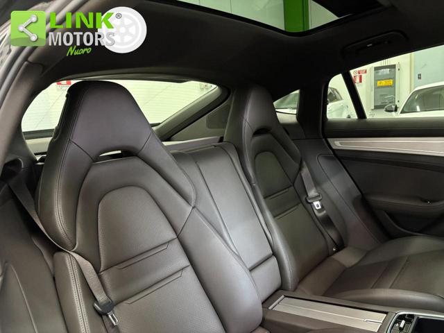 PORSCHE Panamera usata, con Leve al volante