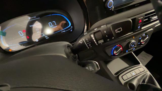 HYUNDAI i10 usata, con Controllo trazione