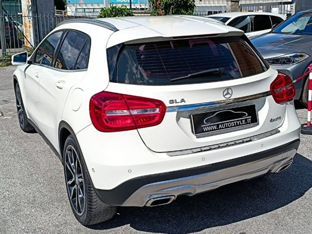 MERCEDES-BENZ GLA 200 usata, con Boardcomputer