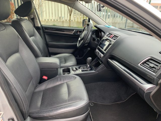SUBARU OUTBACK usata, con Controllo trazione
