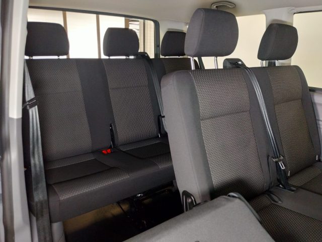 VOLKSWAGEN Caravelle usata, con Controllo automatico clima