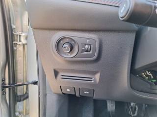 MG ZS usata, con Fari LED