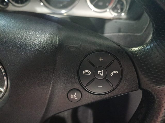 MERCEDES-BENZ E 220 usata, con Controllo trazione