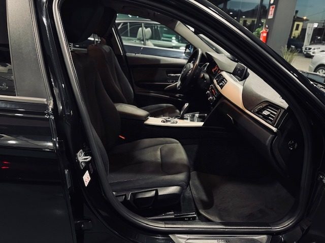 BMW 318 usata, con Sistema di navigazione