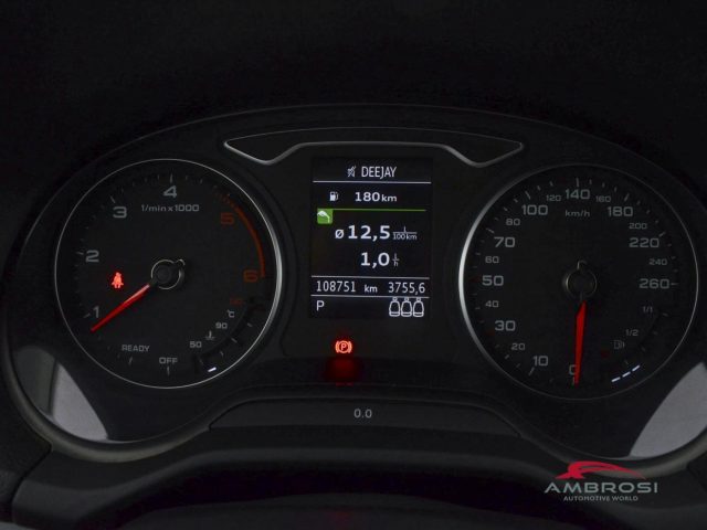 AUDI Q2 usata 12