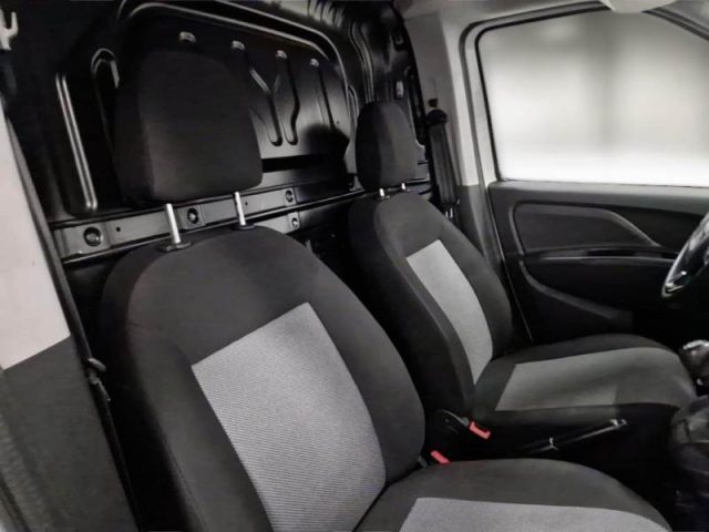 FIAT Doblo usata, con Bracciolo