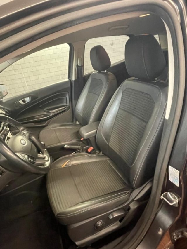 FORD EcoSport usata, con Climatizzatore