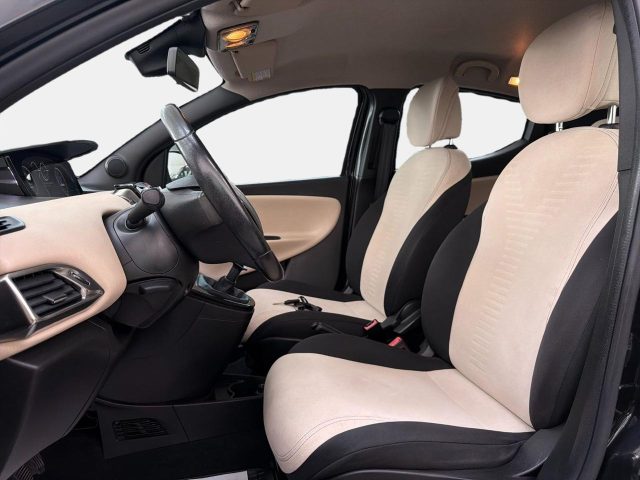 LANCIA Ypsilon usata, con Immobilizzatore elettronico