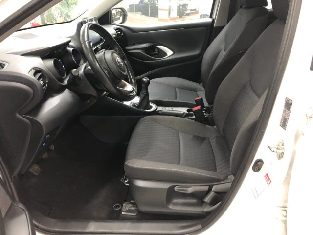 TOYOTA Yaris usata, con Servosterzo