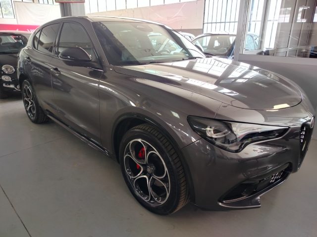 ALFA ROMEO Stelvio usata, con Regolazione elettrica sedili