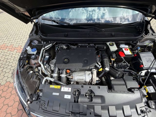 PEUGEOT 308 usata, con Servosterzo