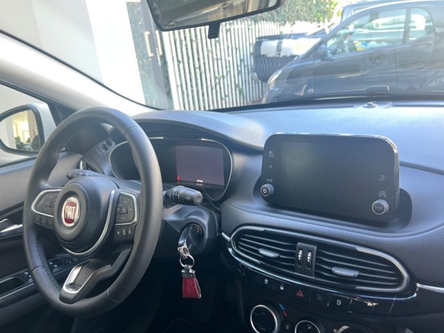 FIAT Tipo usata, con Controllo automatico clima