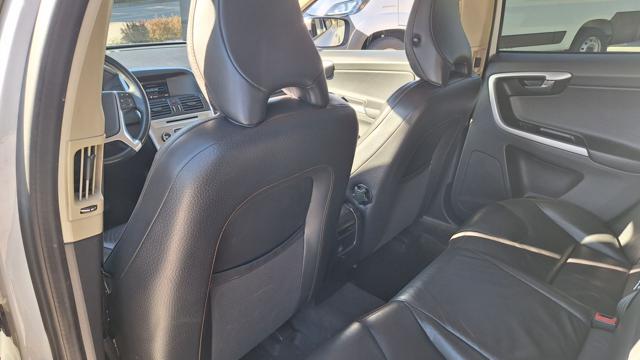 VOLVO XC60 usata, con Climatizzatore