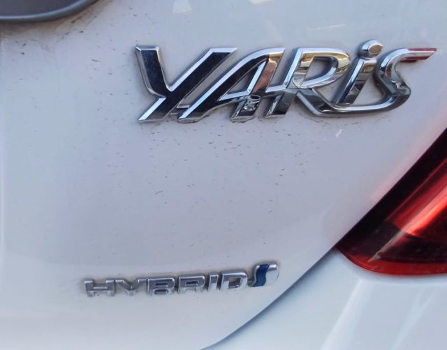 TOYOTA Yaris usata, con Specchietti laterali elettrici