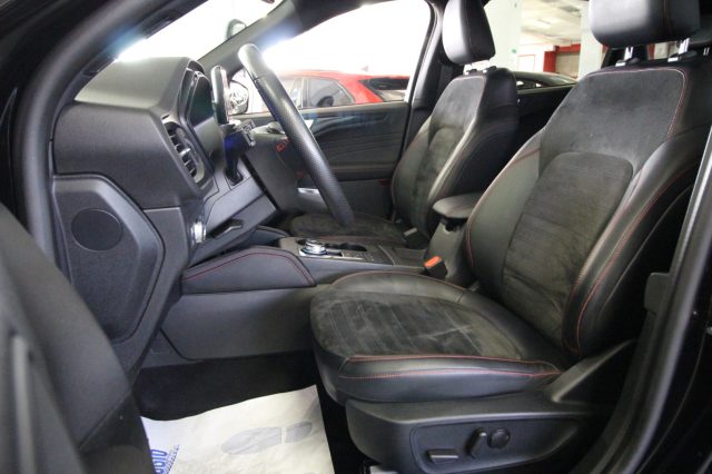 FORD Kuga usata, con Sistema di navigazione