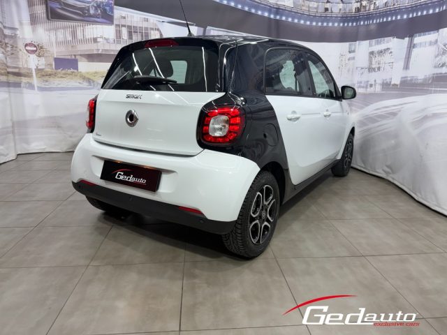 SMART ForFour usata, con Autoradio