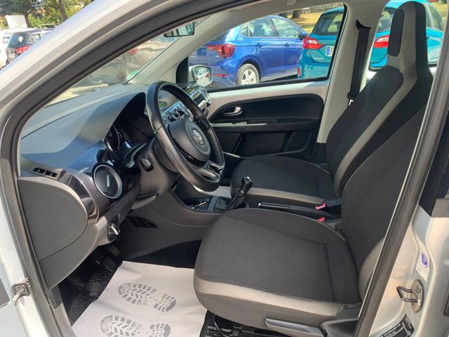 VOLKSWAGEN up! usata 19