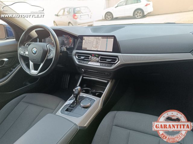 BMW 320 usata, con Apple CarPlay
