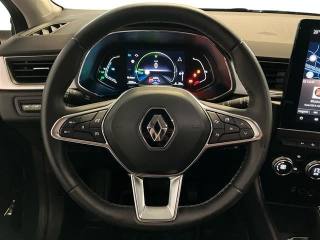 RENAULT Captur usata, con Hill holder