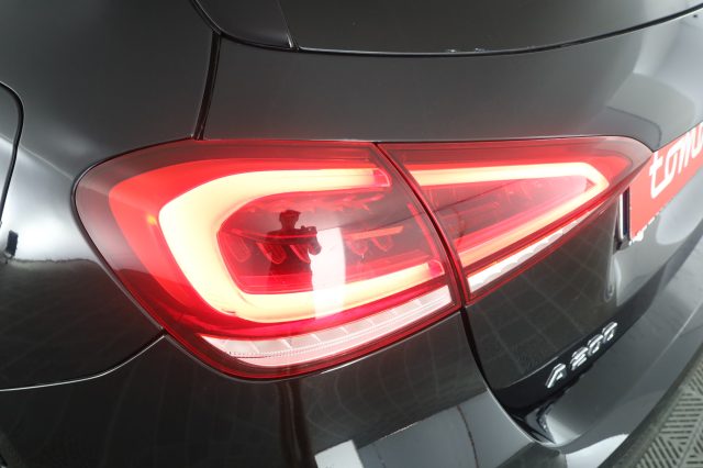 MERCEDES-BENZ A 180 usata 9