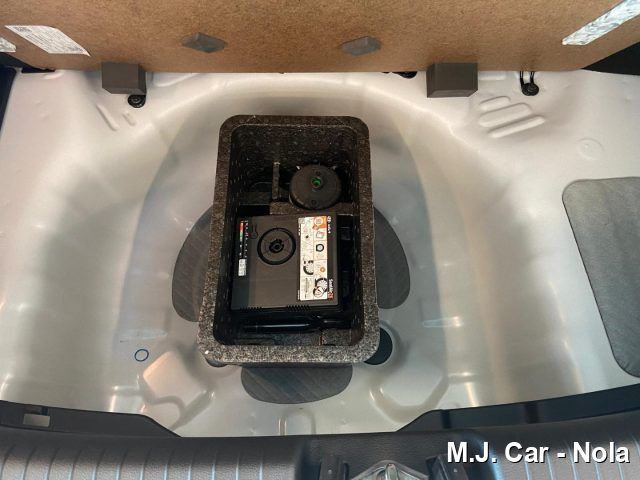 HYUNDAI i10 usata, con Volante in pelle