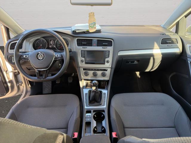 VOLKSWAGEN Golf usata, con Climatizzatore