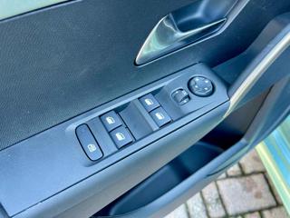 LANCIA Ypsilon usata, con Bluetooth