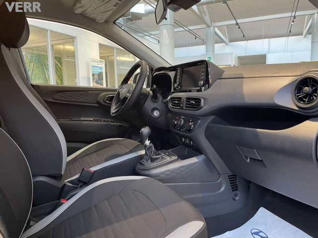 HYUNDAI i10 usata, con Airbag laterali