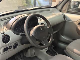 RENAULT Kangoo usata 8