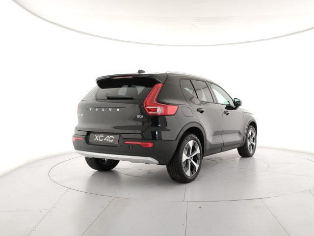 VOLVO XC40 usata, con Alzacristalli elettrici