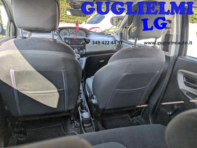 LANCIA Ypsilon usata 23