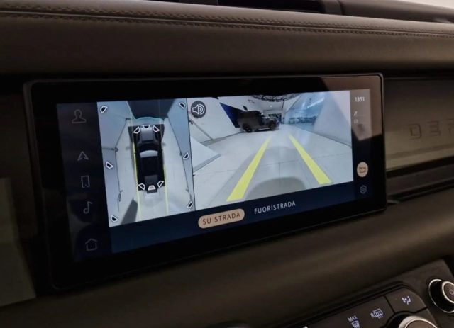 LAND ROVER Defender usata, con Cerchi in lega