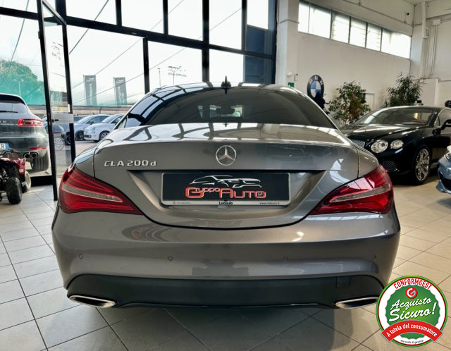 MERCEDES-BENZ CLA 200 usata, con Autoradio