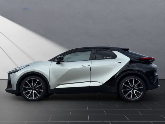 TOYOTA C-HR usata, con Airbag