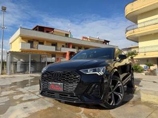 AUDI Q3 35 TDI quattro S tronic S line edition